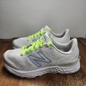 New Balance Fresh X Foam 880 White and silver Running Shoes Sneakers Women's